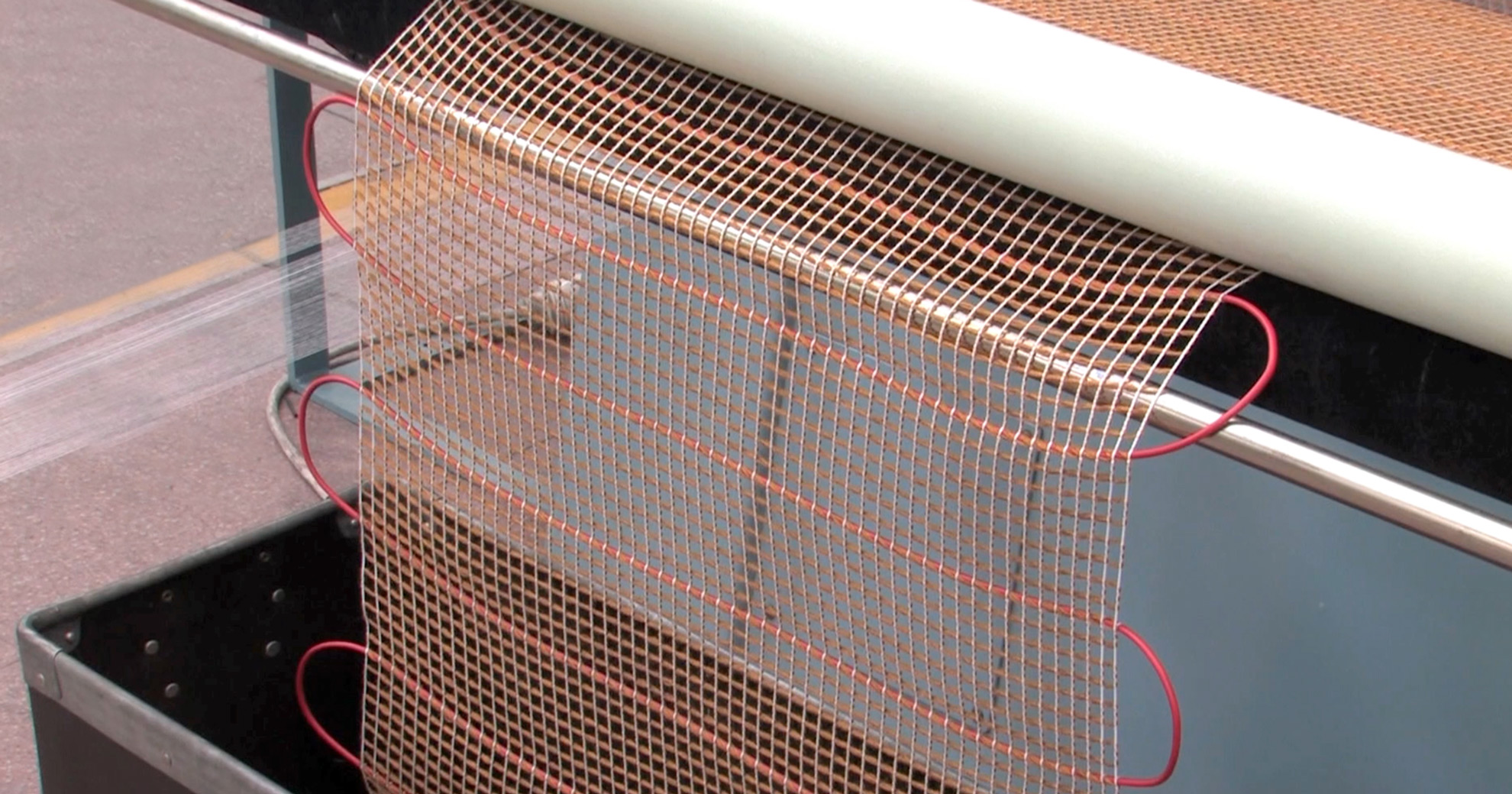 Heating mats made on crochet machines